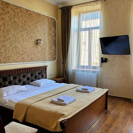 Hotel 39 Lviv Eksteriør billede